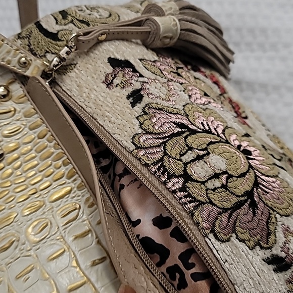 Beautifully Embroderided & Leather Sharif 1827 Satchel - Picture 6 of 14
